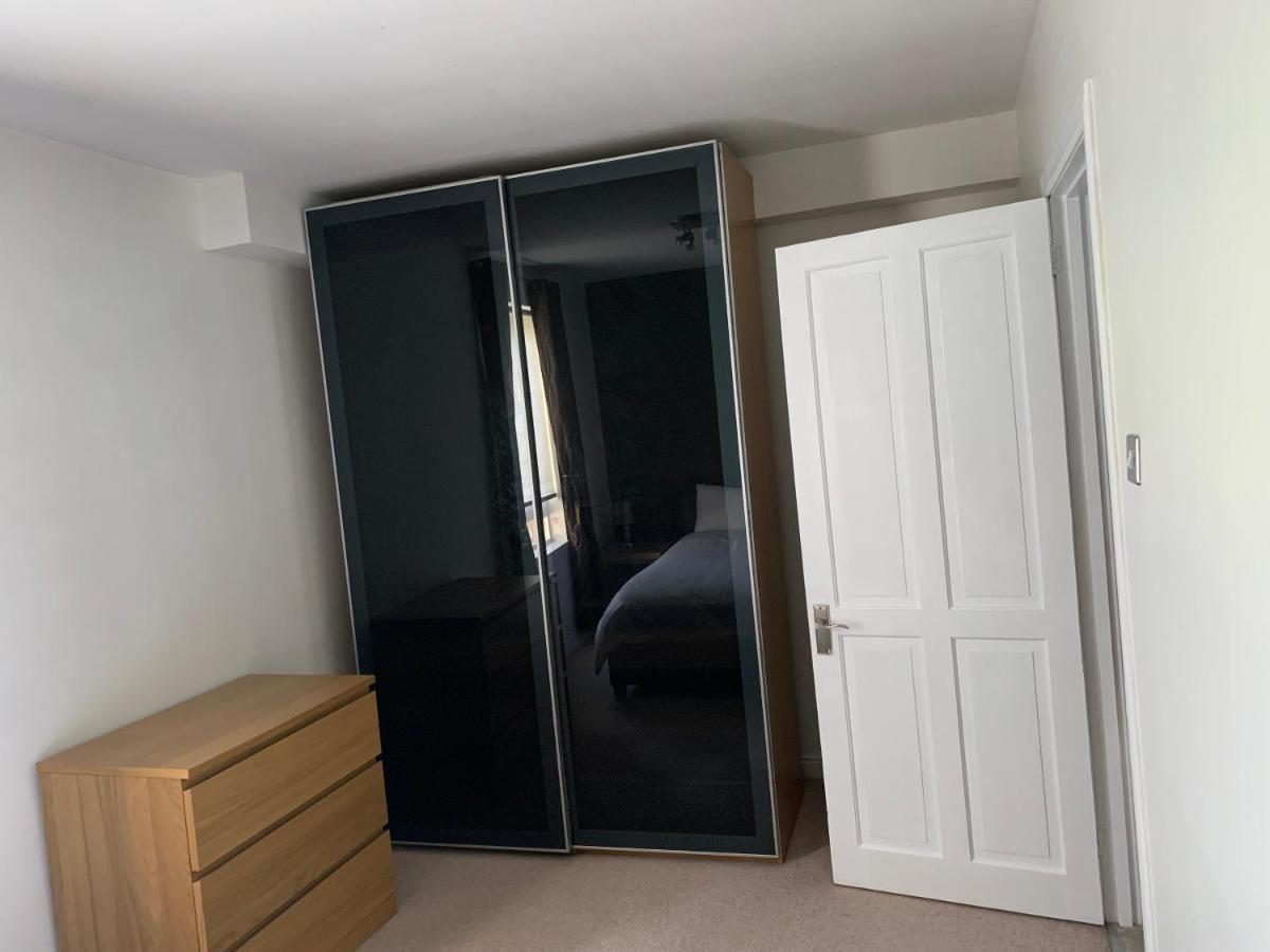 1 Bedroom Central Flat With Parking Space Edinburgh Kültér fotó